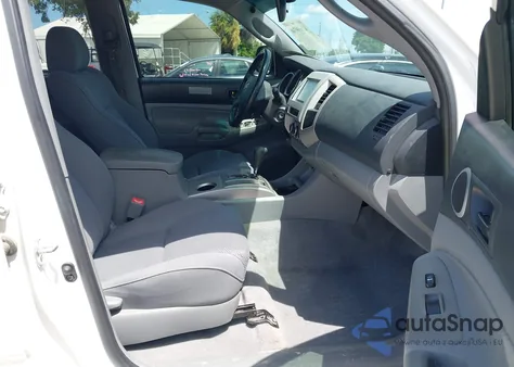 2006 Toyota Tacoma Prerunner V6 z USA, uszkodzony, nr VIN 3TMJU62NX6M009931